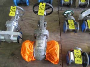 VALVE, GATE TYPE, 6" SIZE, 150 LB RATING, CARBON STL MATERIAL, BUTT WELD CONNECTIONS, A216 GRADE WCB SPECIFICATION, BOLTED BONNET, OUTSIDE SCREW AND YOKE STYLE, HARD FACED SEAT TRIM, HANDWHEEL OPERATOR. RISING STEM, PART # 47 1/2 XUF (W-51) LOADING & HANDLING FEE $15-